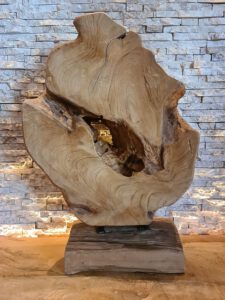 Teakholz Skulptur Holzkunst Holzobjekt Baumscheibe