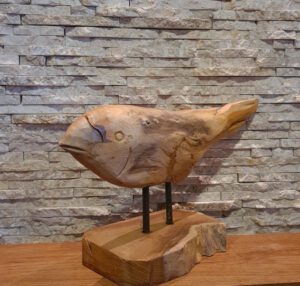 Teakholz Skulptur Holzkunst Holzfisch Holzobjekt